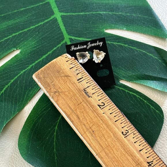 BOGO FREE CRYSTAL HEART STUD EARRINGS - Picture 4 of 5